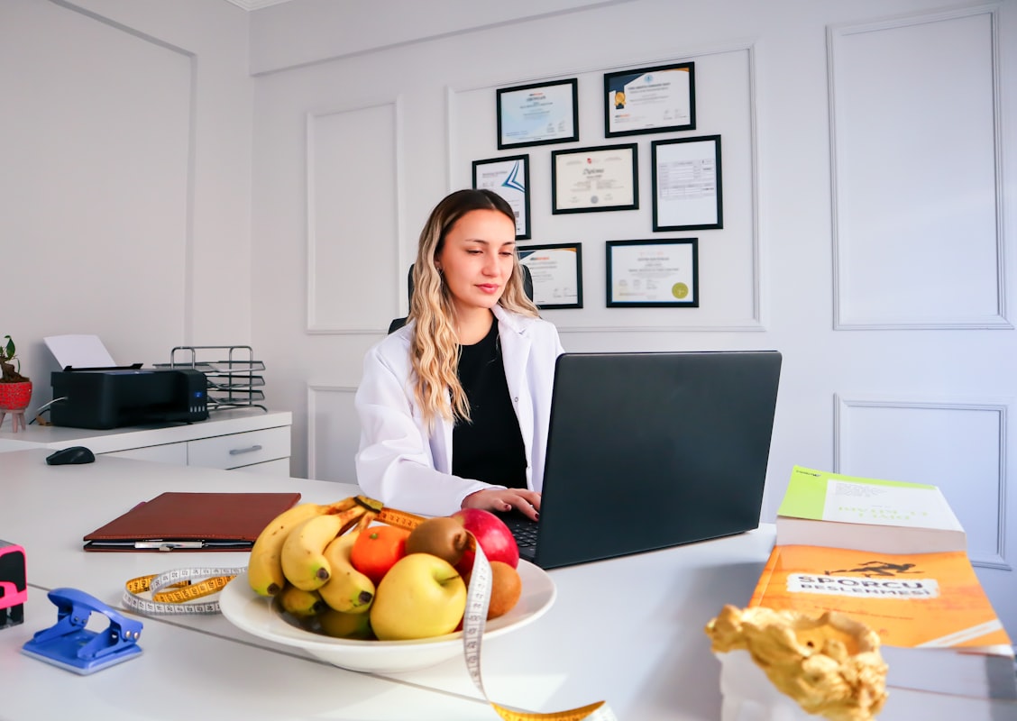 Sesión de consulta nutricional virtual en línea